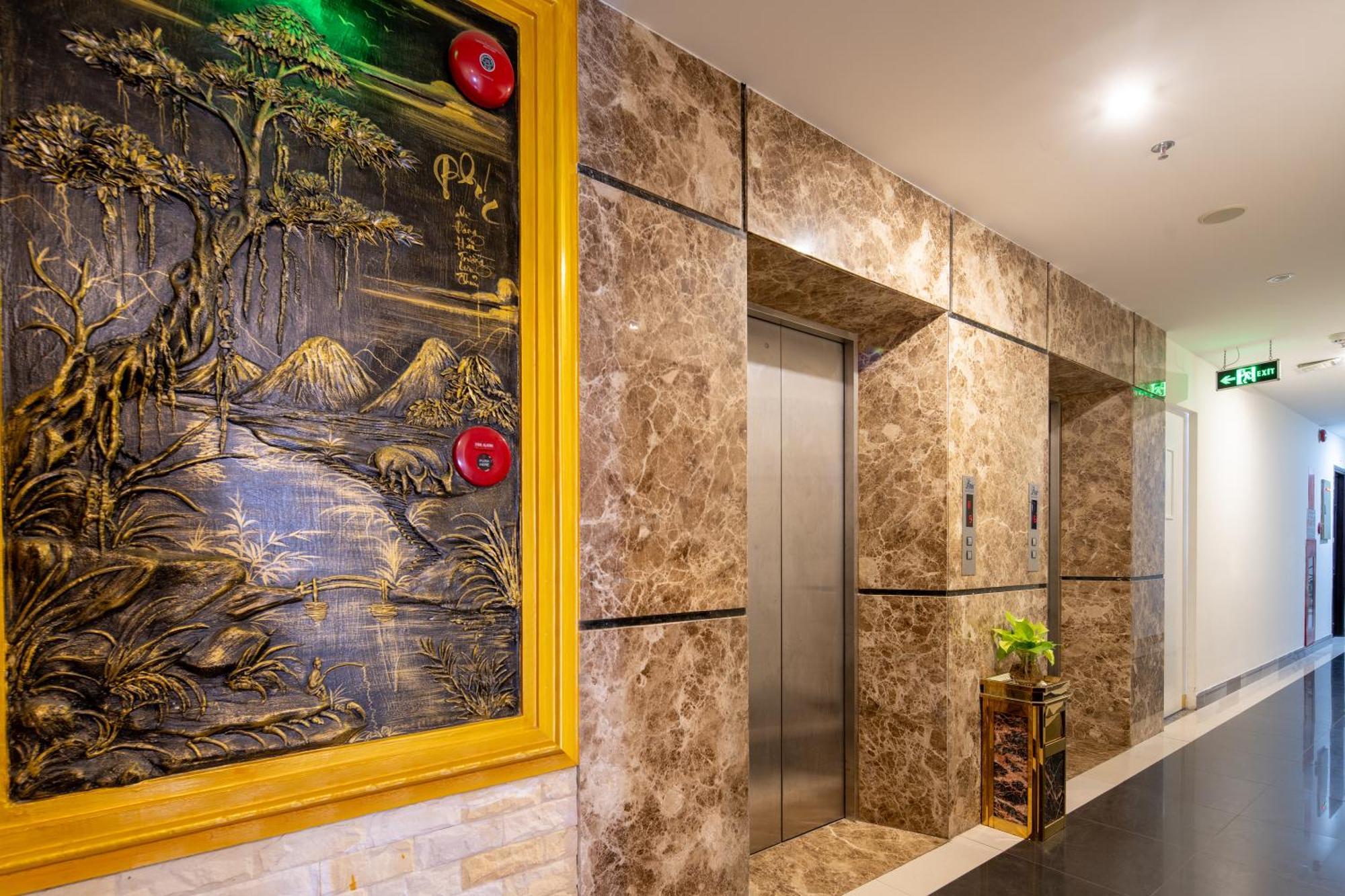Tay Bac Hotel Da Nang Exterior foto